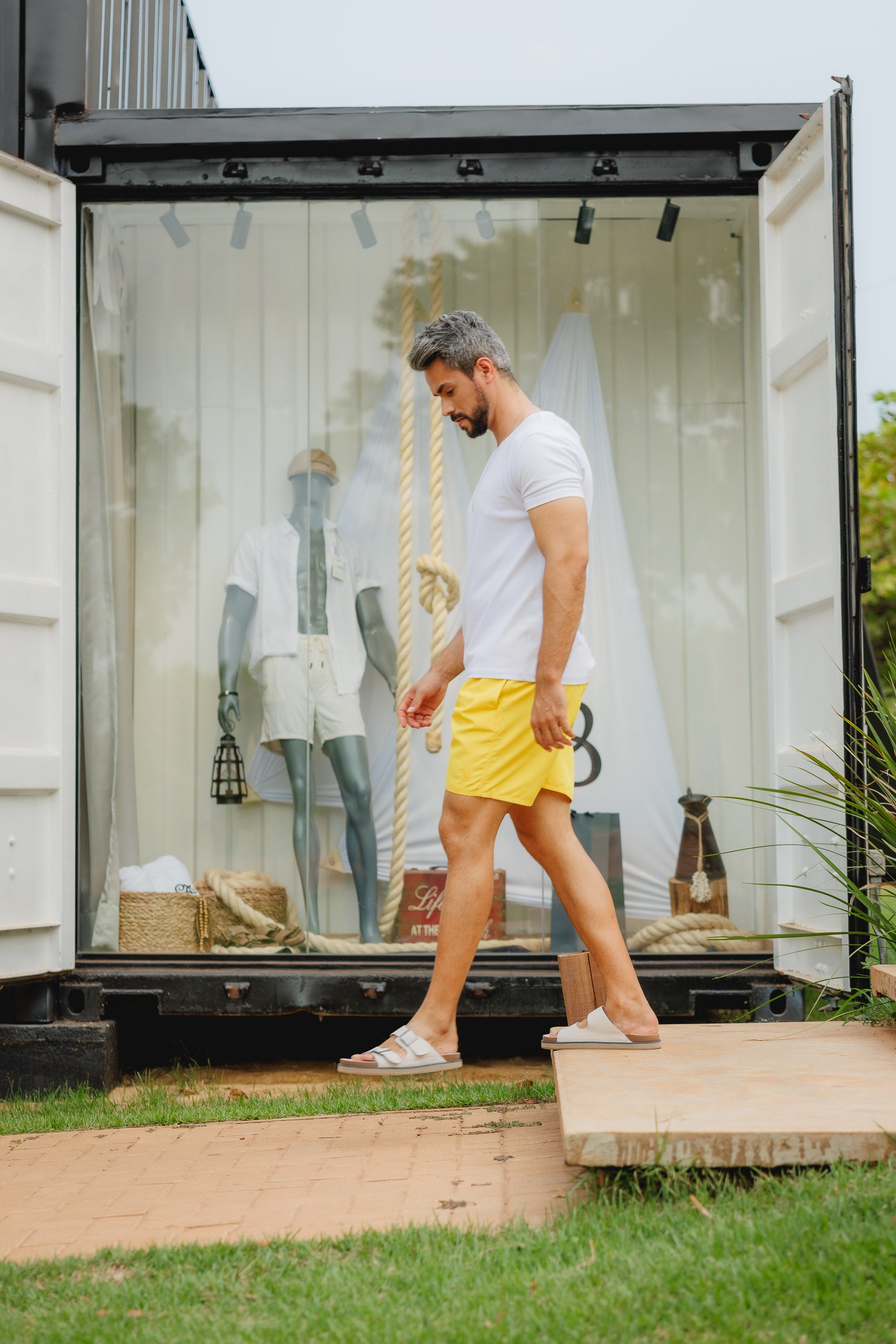 Short Praia Liso Gold