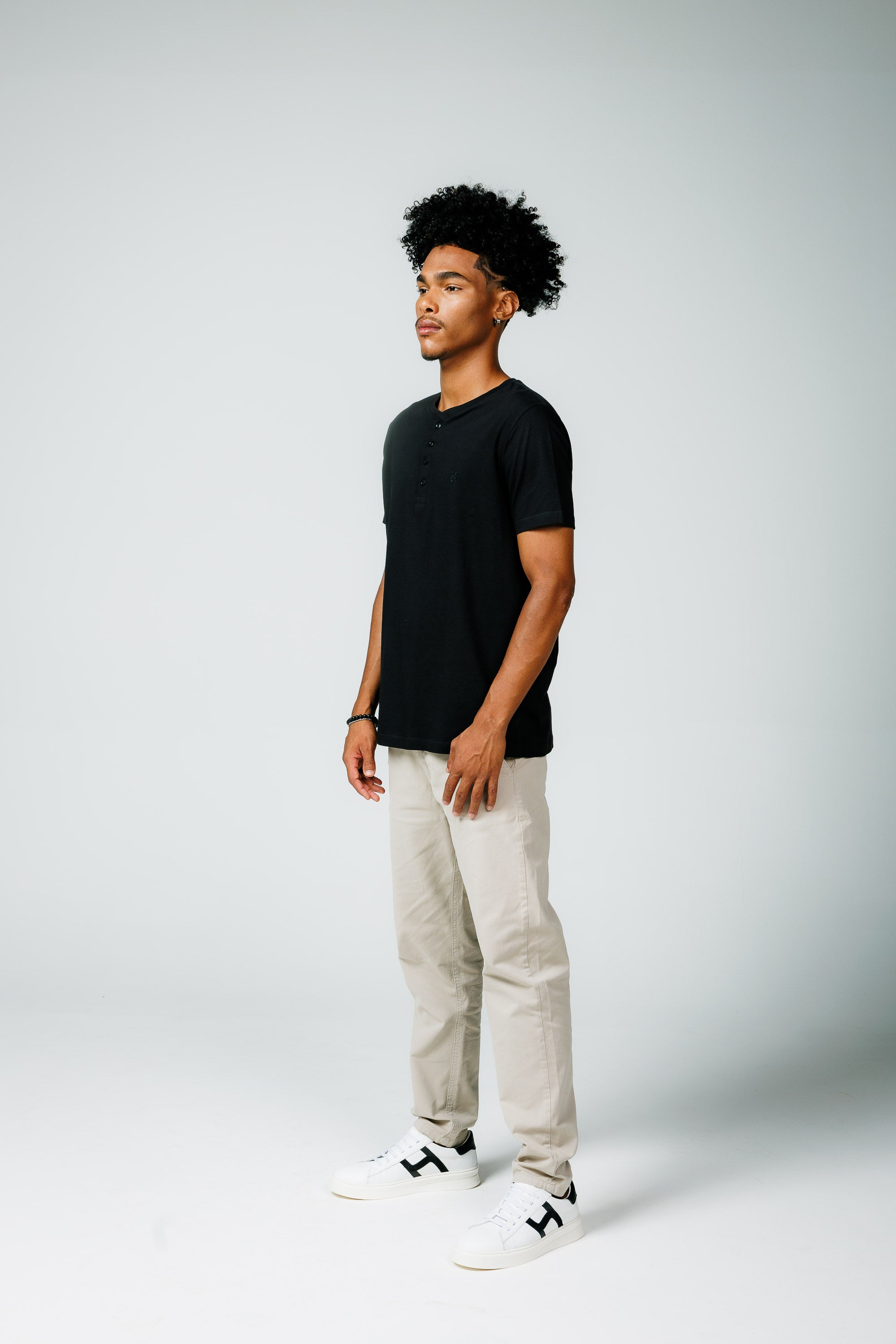 Camiseta Henley Egipcio Gola Padre