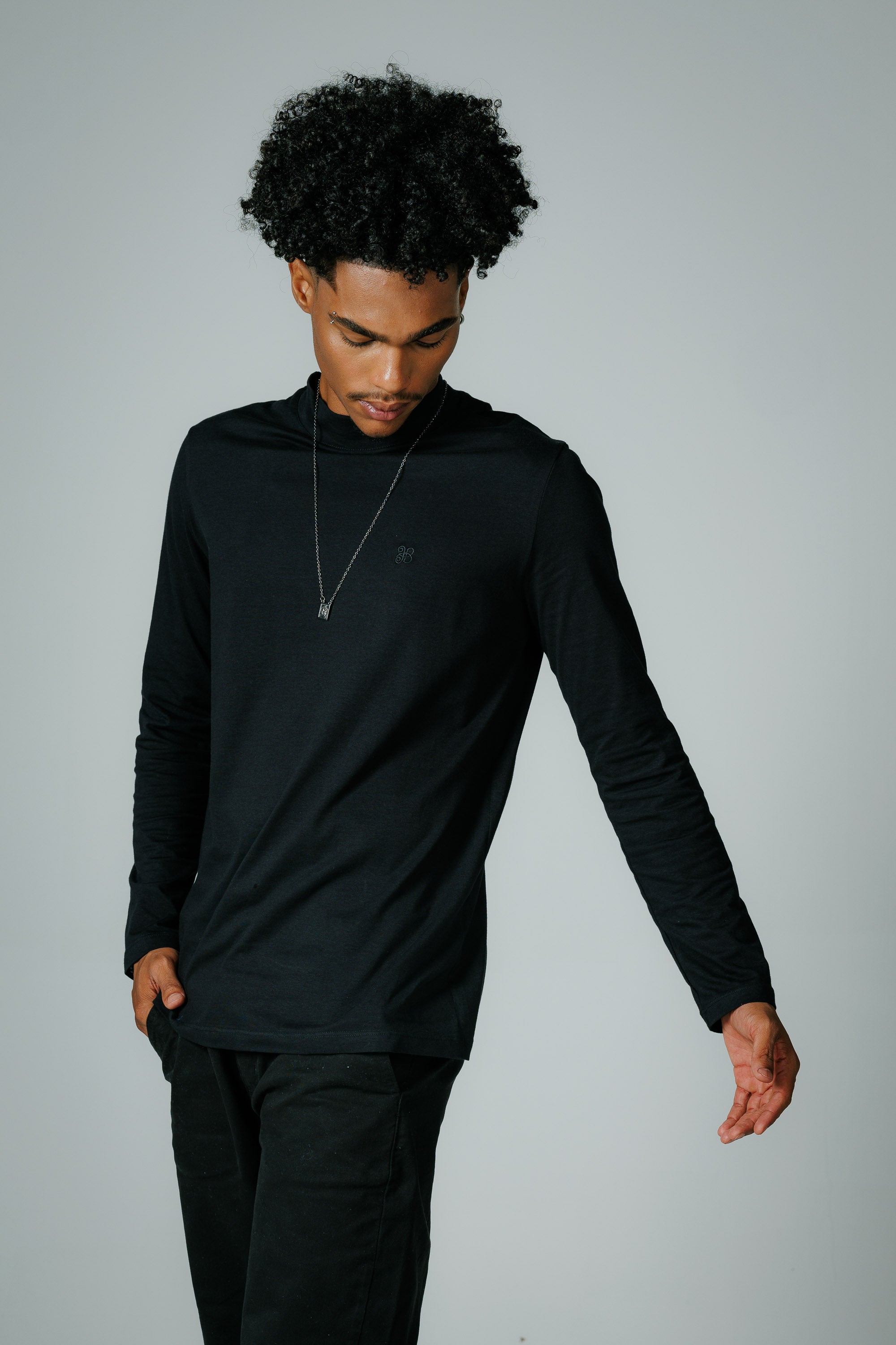 Camiseta Manga Longa Algodão Egípcio Gola Alta