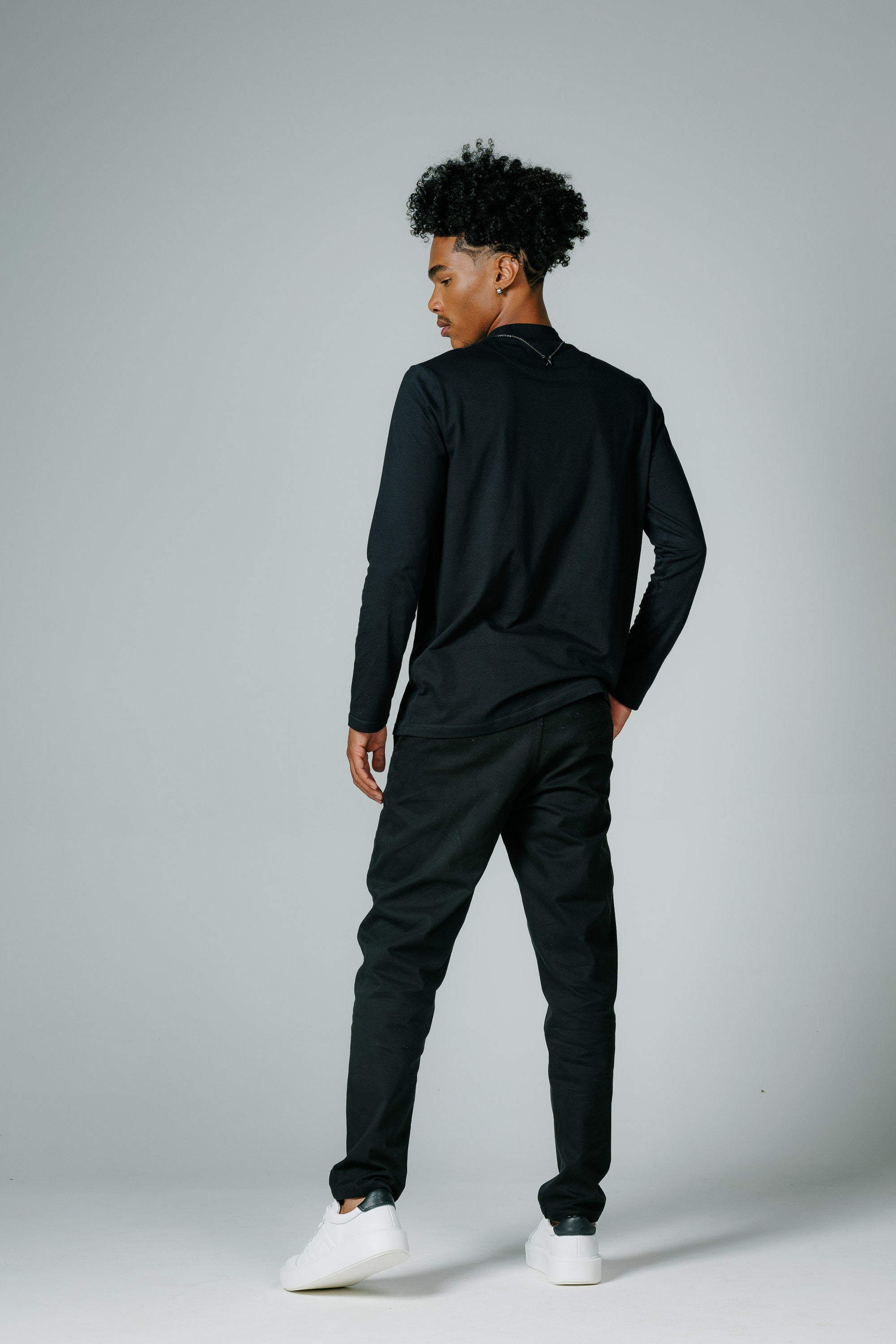 Camiseta Manga Longa Algodão Egípcio Gola Alta