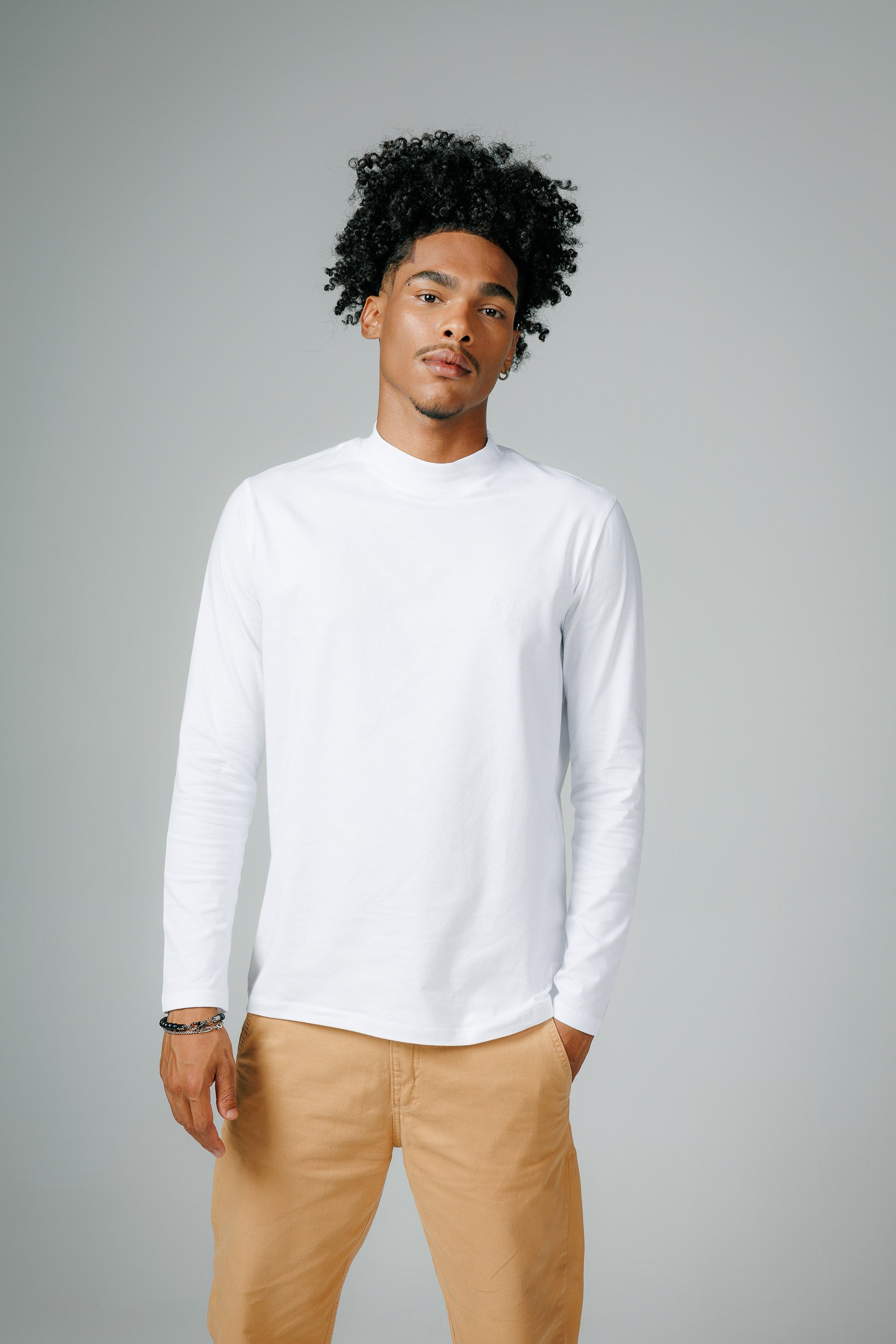 Camiseta Manga Longa Algodão Egípcio Gola Alta