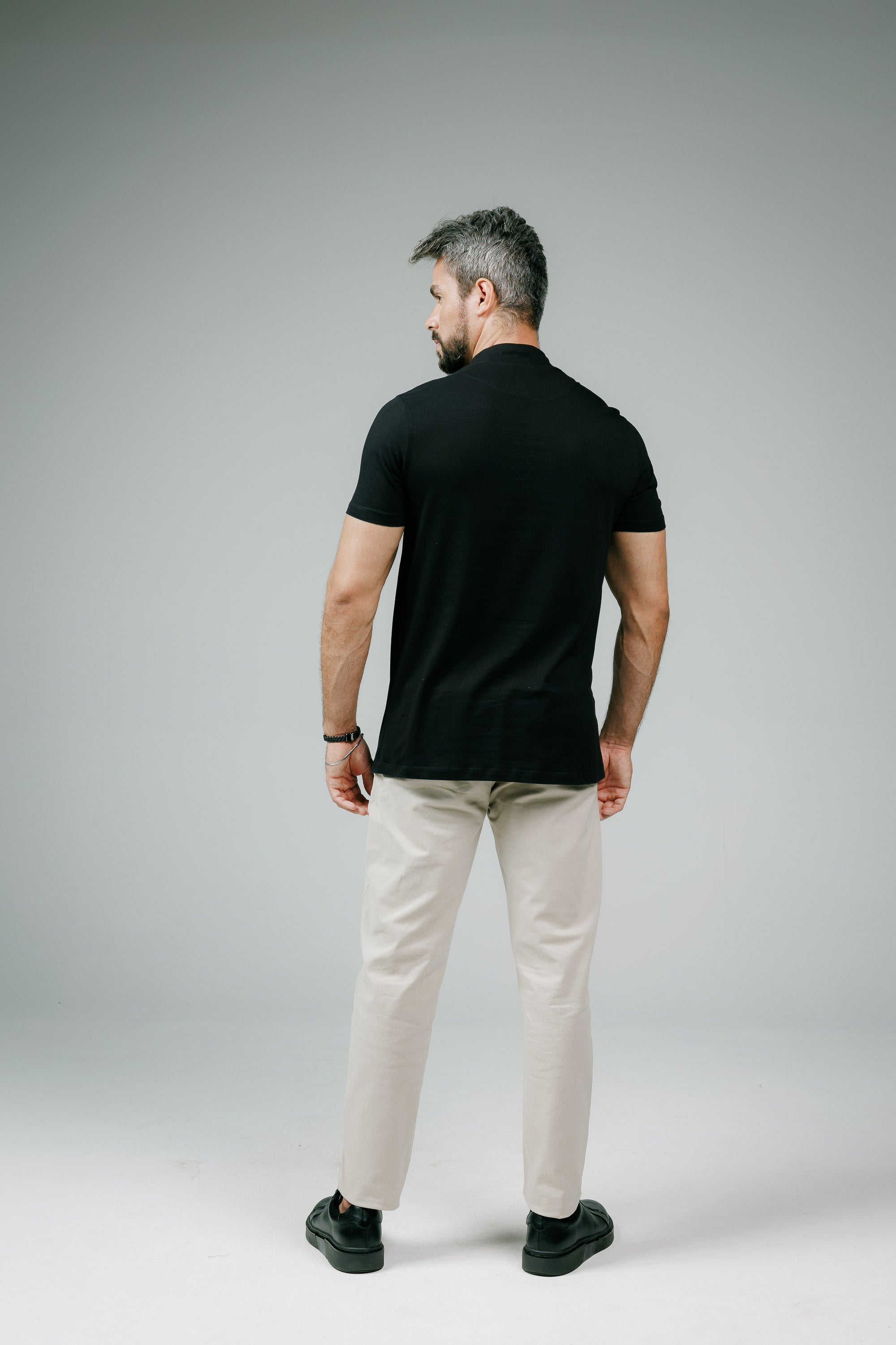 Camiseta Premium Algodão Egípcio Gola Alta Manga Curta