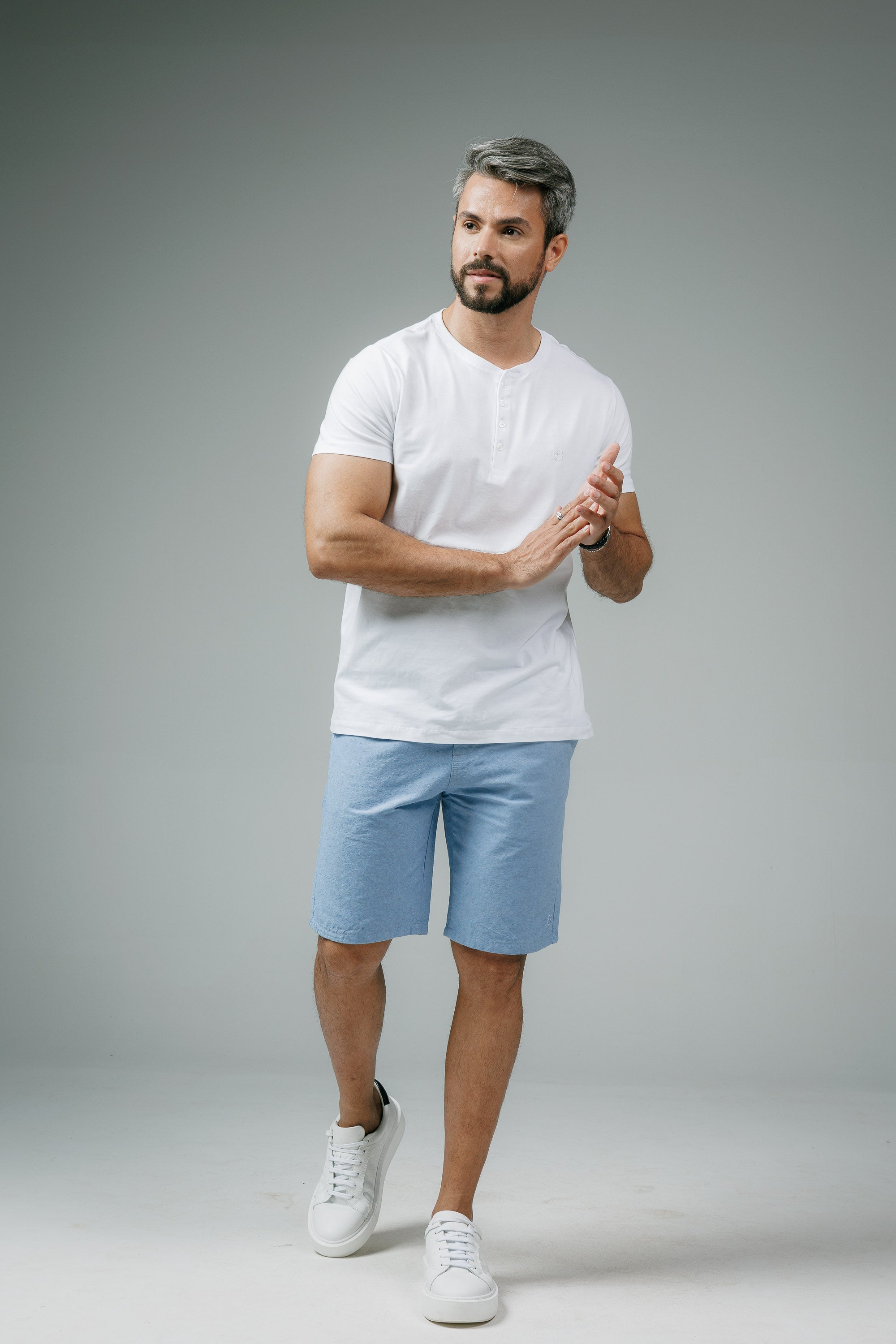 Camiseta Henley Egipcio Gola Padre